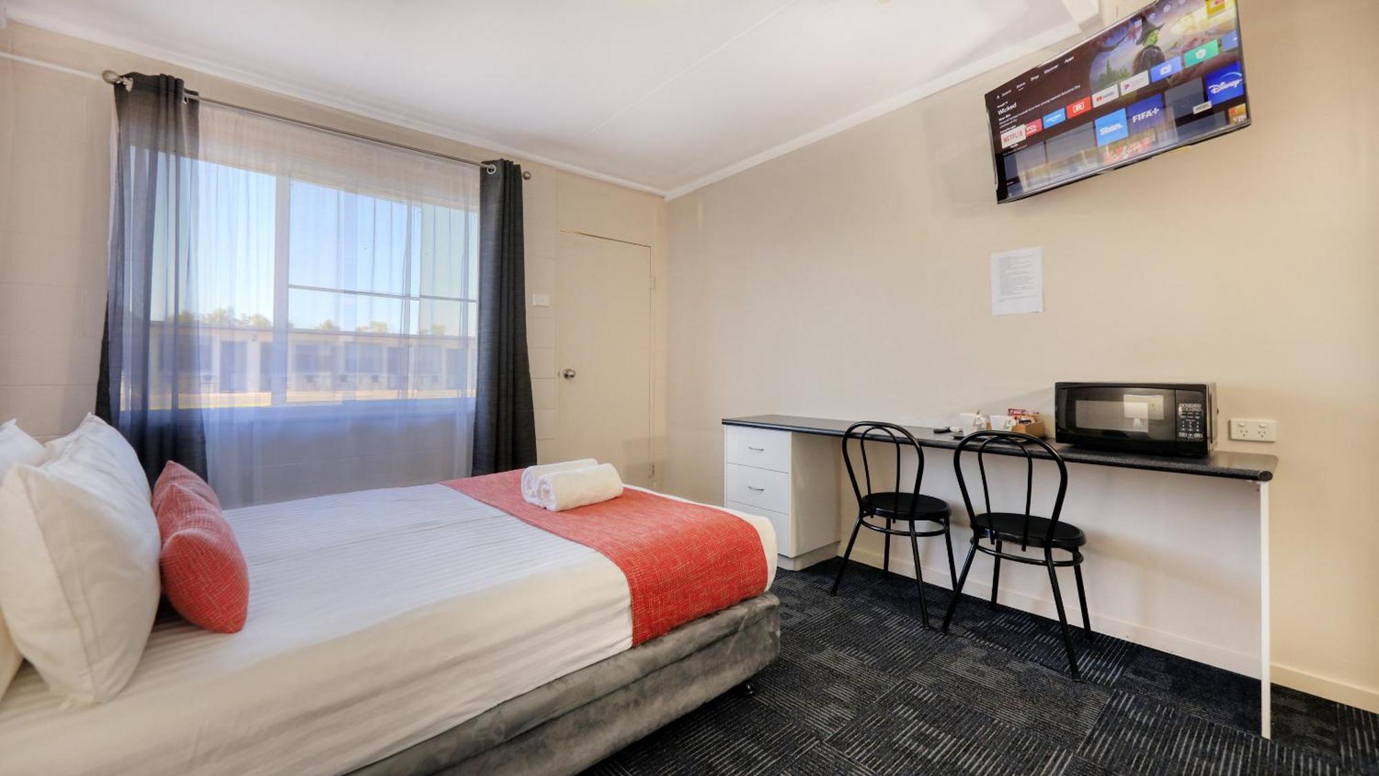 Artesian Motor Inn Under New Management Rams Motel Coonamble Exterior photo